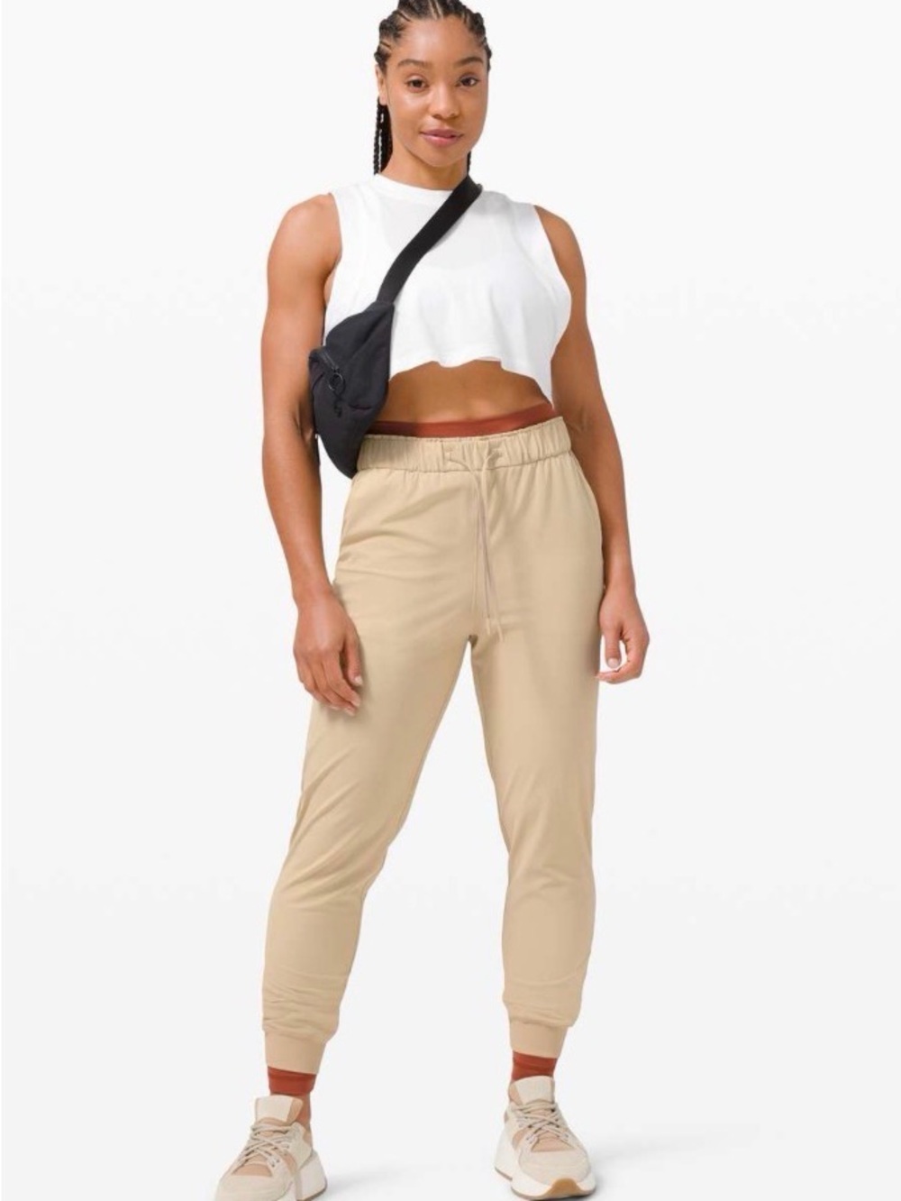 Lululemon keep movin jogger size 6